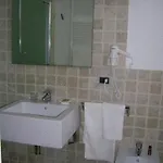 בית כפרי Cedrara *