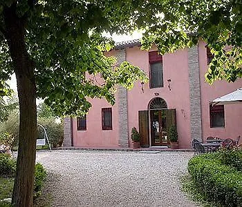 Cedrara Landhaus